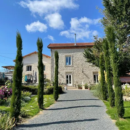 Guest house Le Domaine De La Plume La Gimond