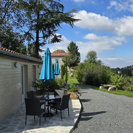 Le Domaine De La Plume Guest house *